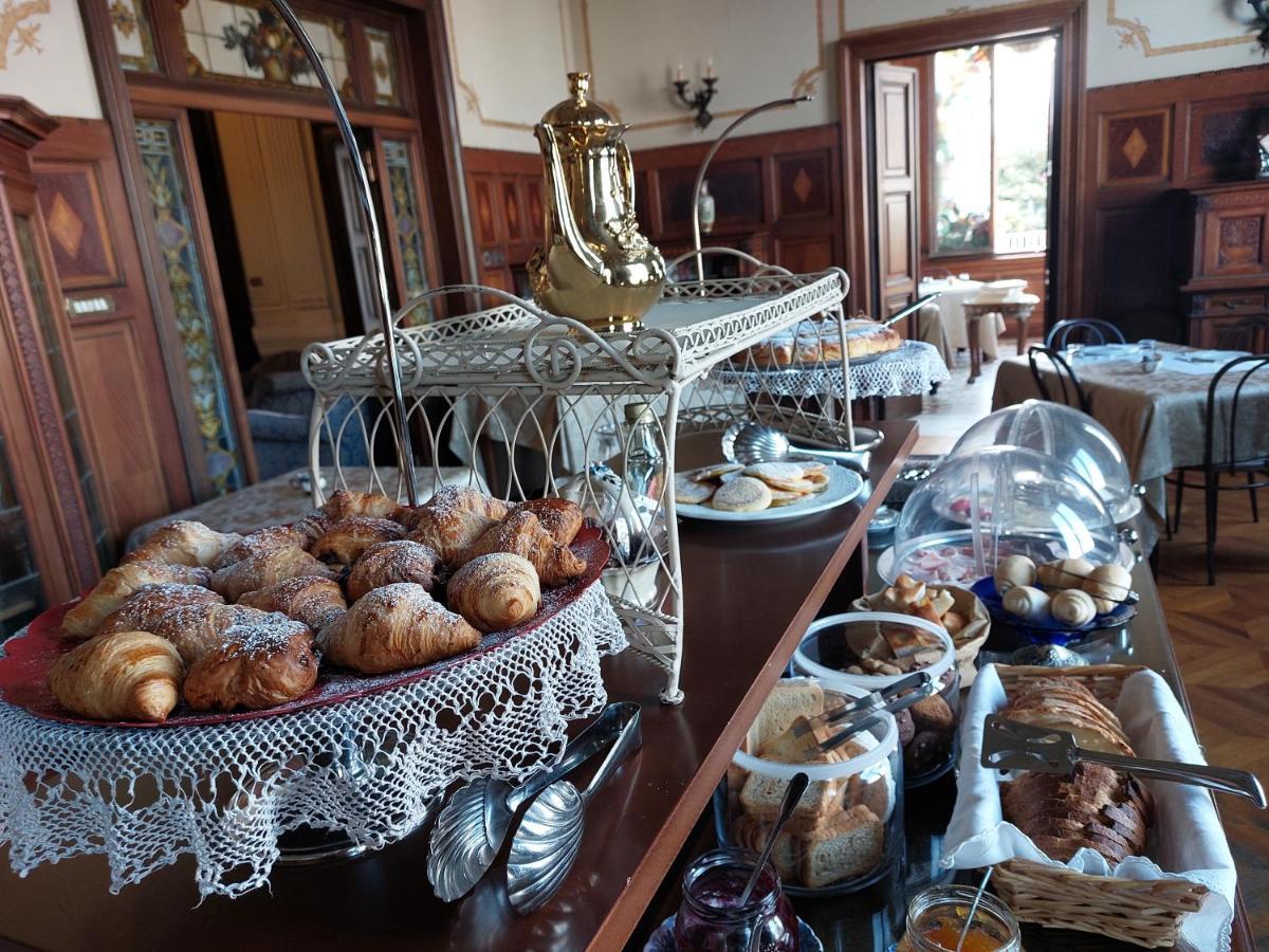 Villa Tina Hotel Viareggio Kültér fotó