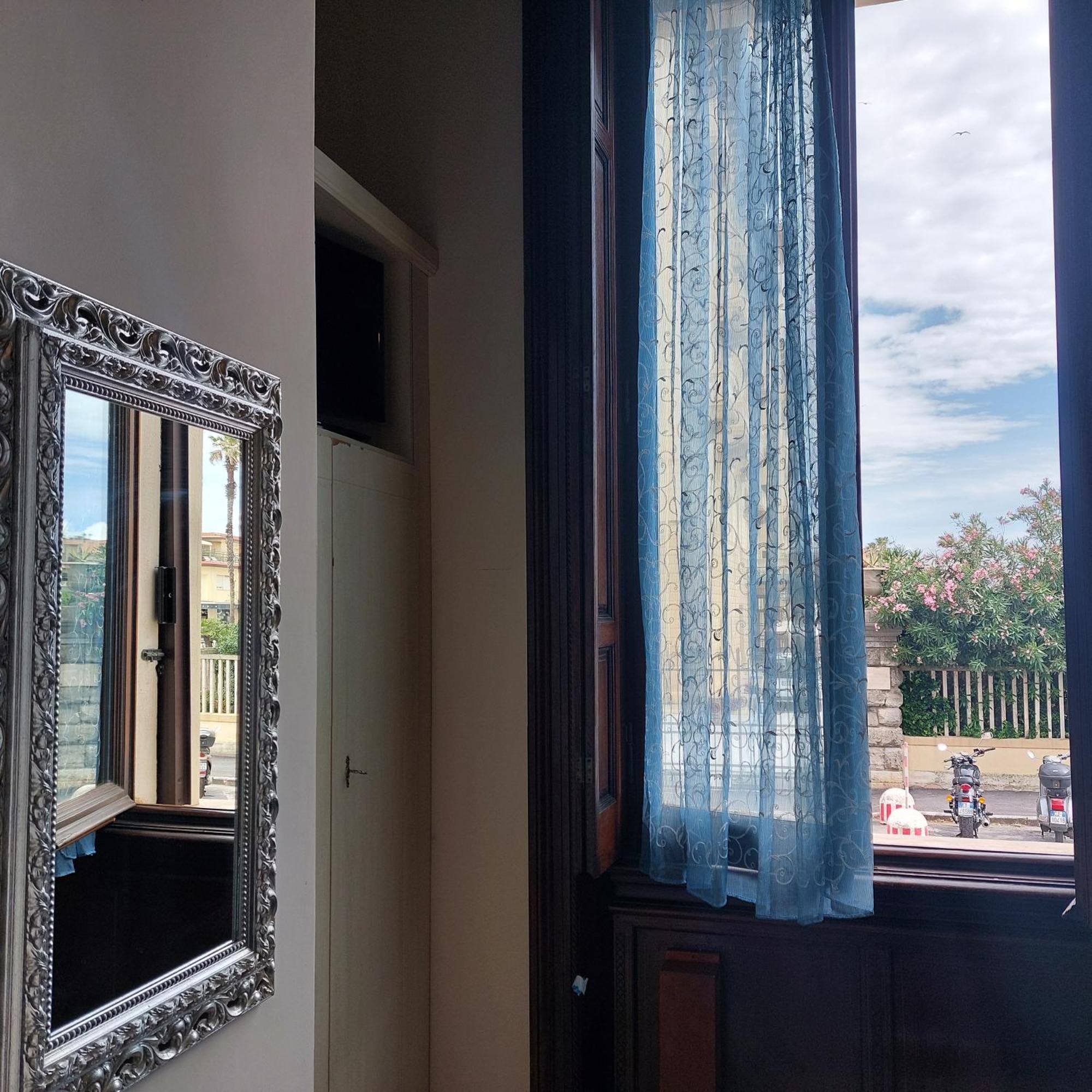 Villa Tina Hotel Viareggio Kültér fotó